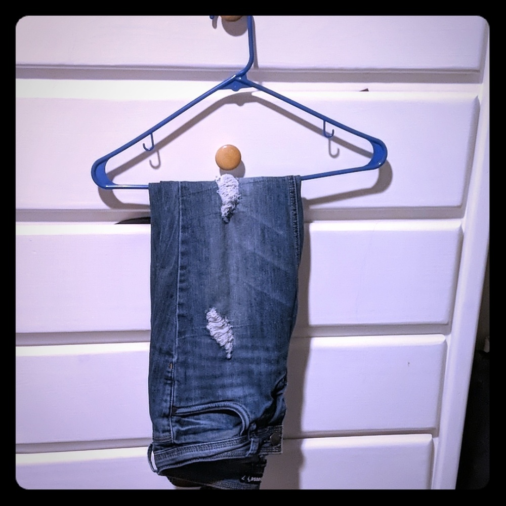 Blue Cut capris